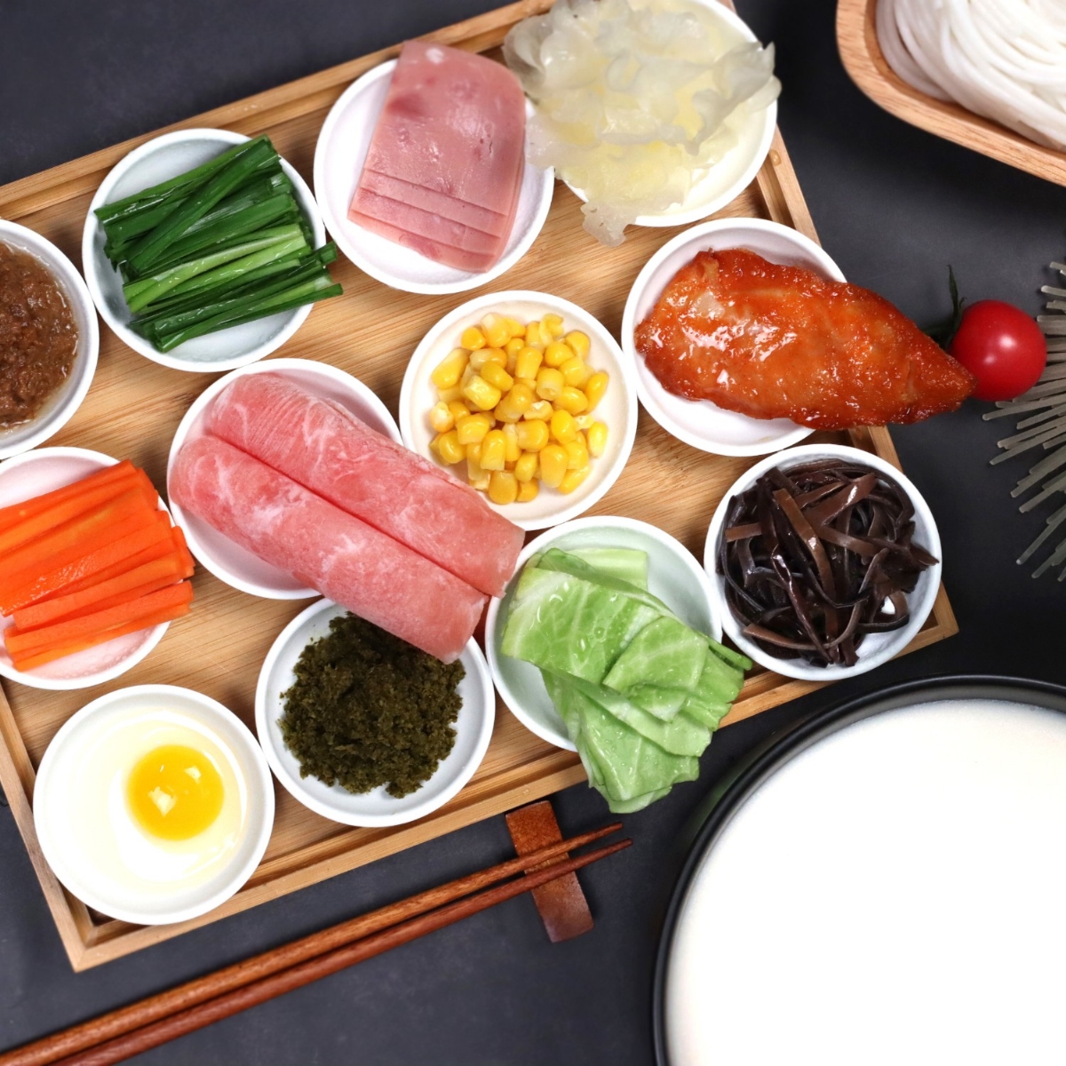 米線制作簡單，是小本創(chuàng)業(yè)和初次創(chuàng)業(yè)投資的好項(xiàng)目