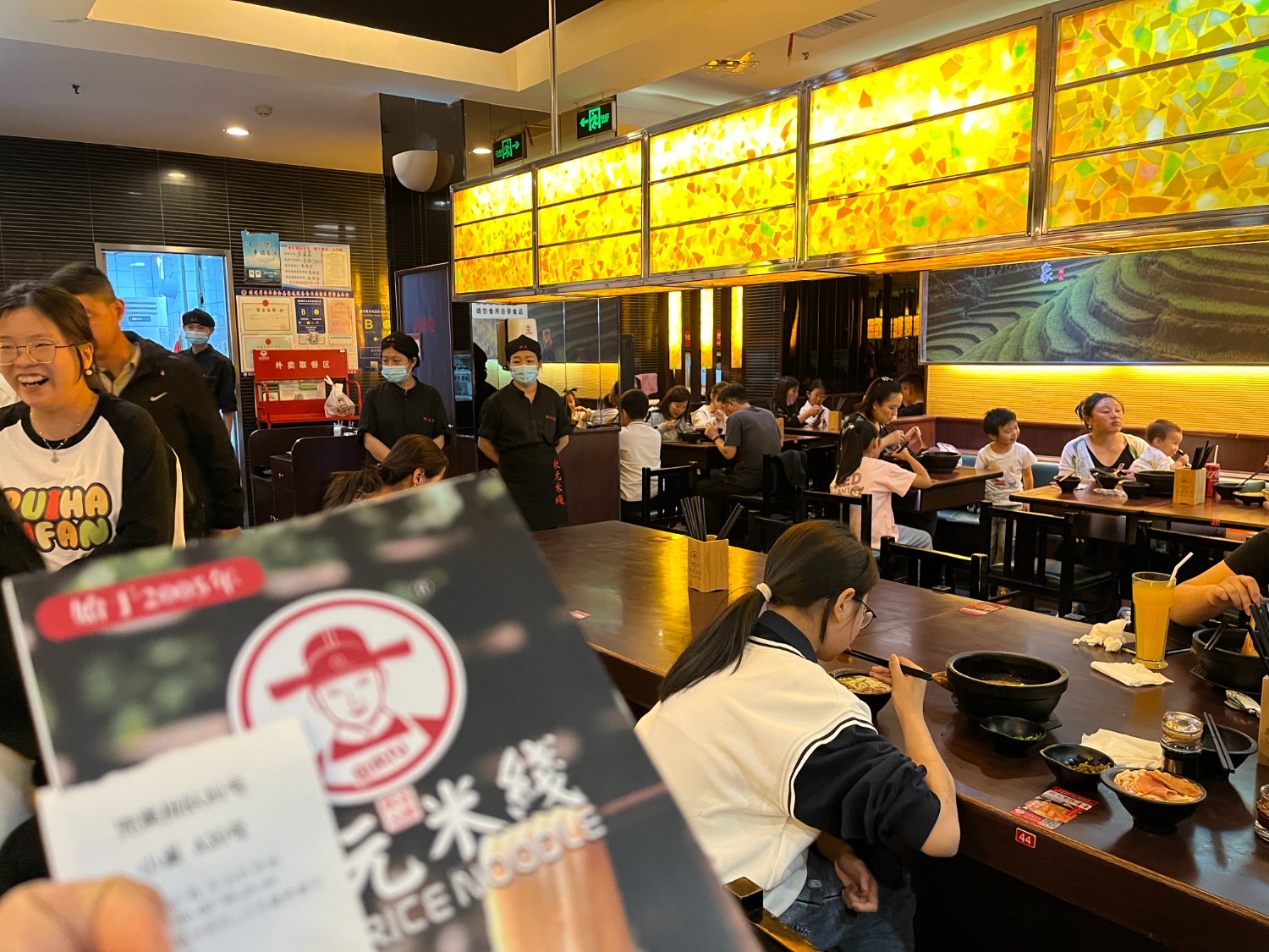 每天人氣滿滿！想開一家這樣的店嗎！快來咨詢吧！#米線加盟#餐廳開店#狀元米線